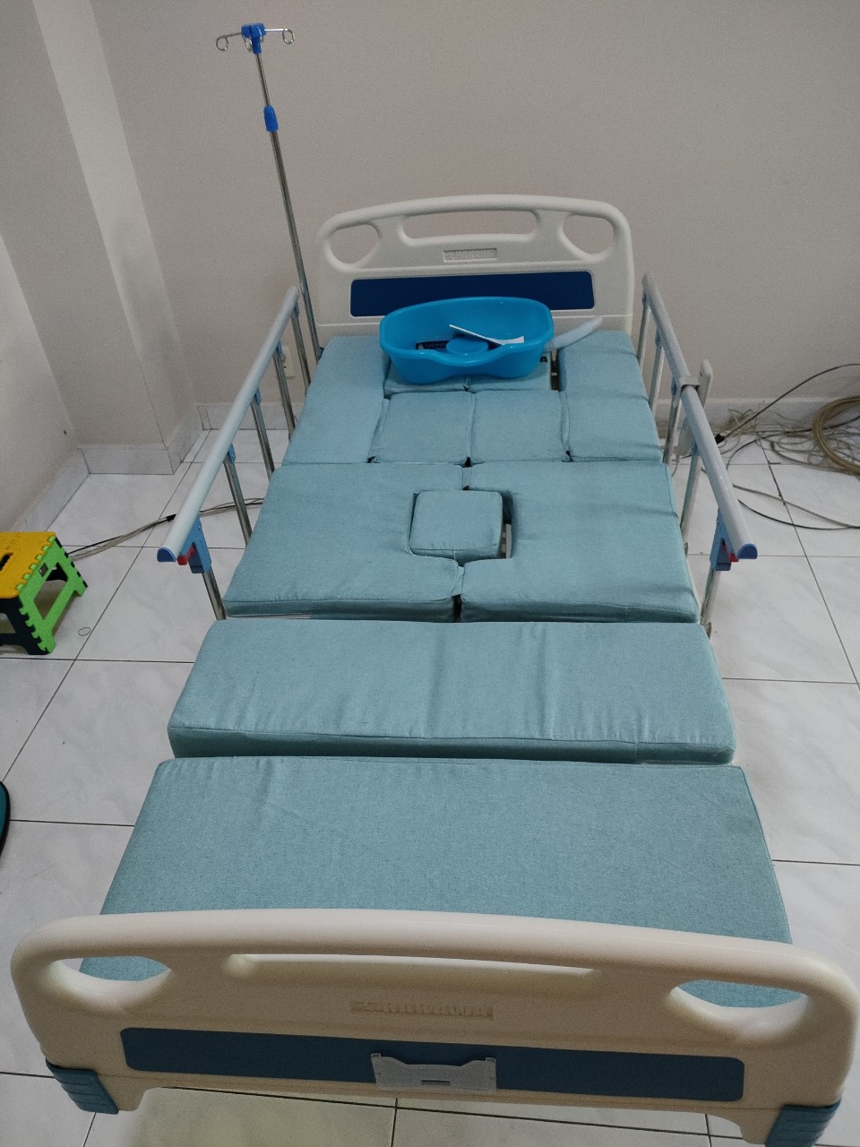 giường bệnh hakawa-hk-d95