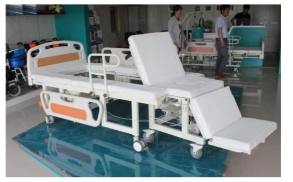 Giường tách xe lăn