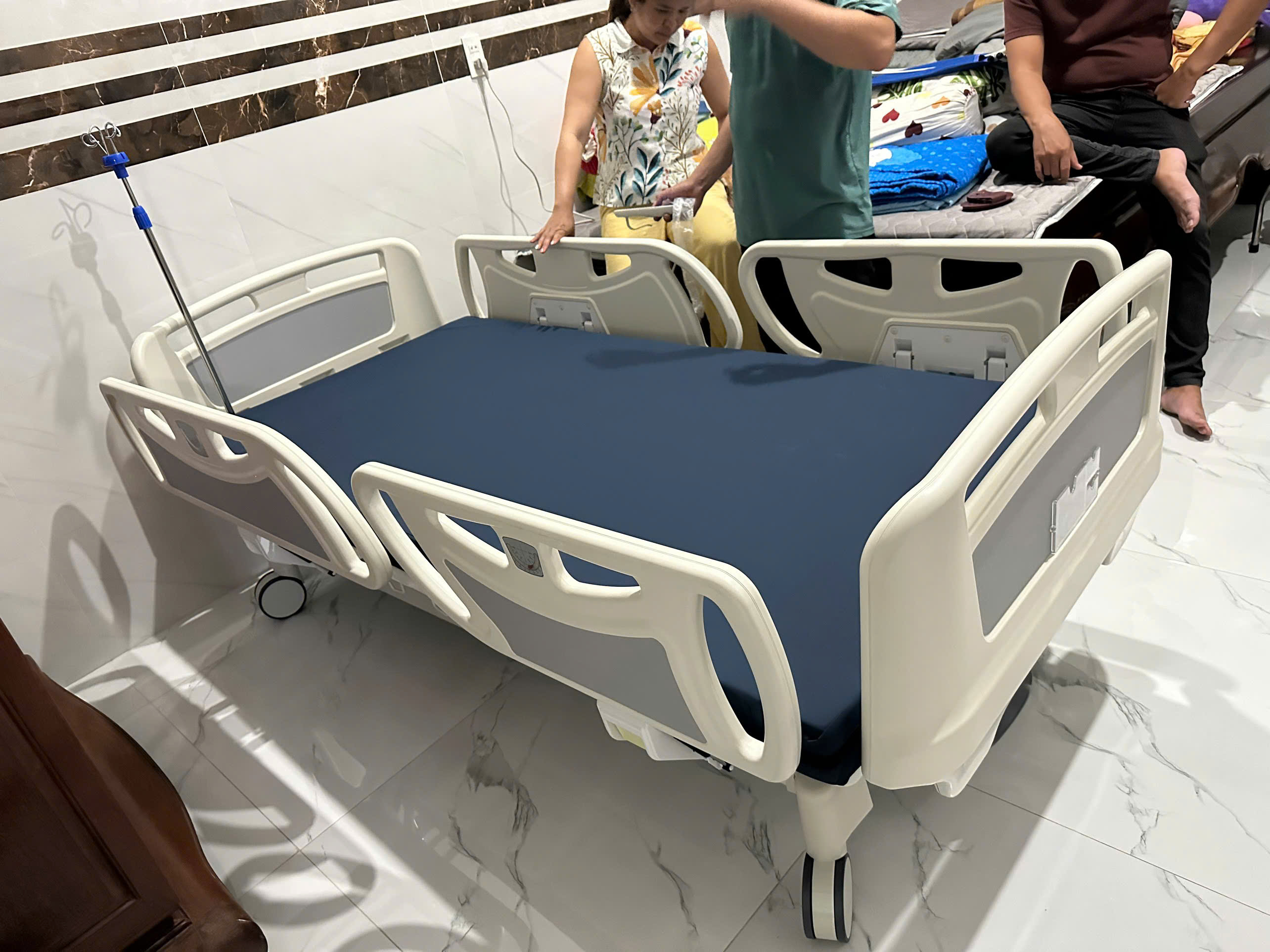 Giường y tế dùng điện